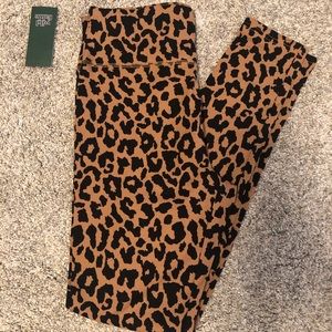 Wild Fable Leopard High Rise Leggings Small